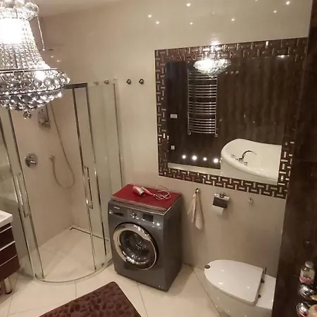 Artist Studio * كلابيدا